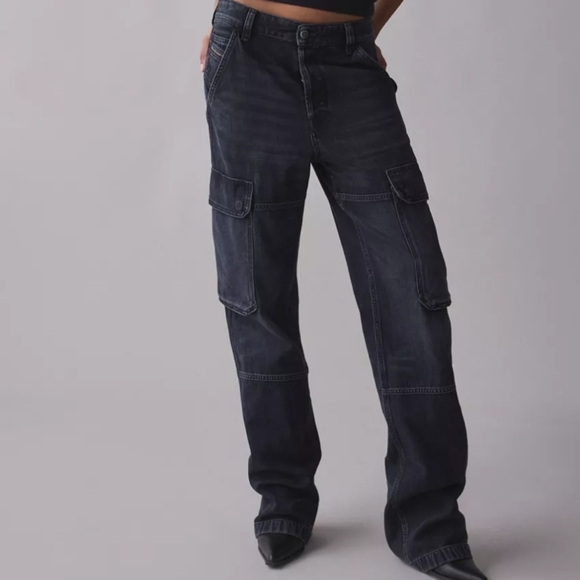 Diesel Women's D-Pot-Cargo L 32 Trousers, Retail $395.00 USD, Size 25, 26 & 27 - Picture 1 of 16